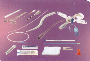 Специализированный набор для чрескожной трахеостомии с дилататором: с  трахеостомической трубкой с регулируемым положением фланцем UniPerc